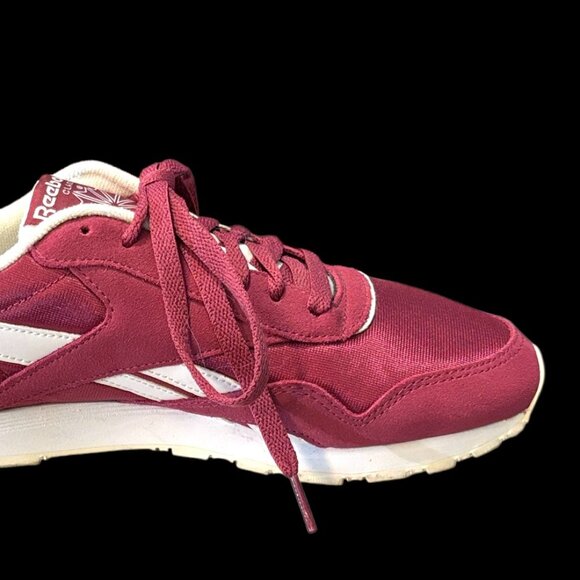 Reebok Classic Nylon Maroon and White (Dark Pink) Sneakers - Picture 14 of 15